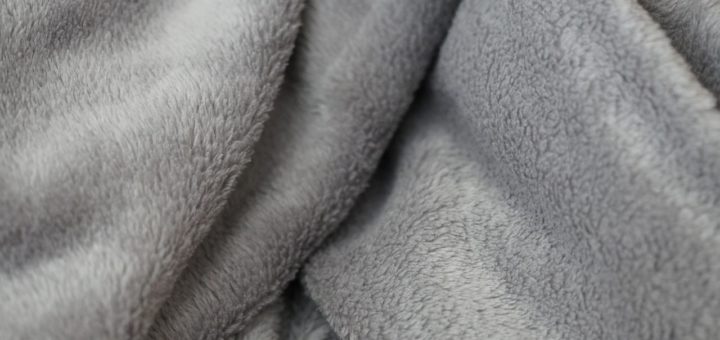 Best Fluffy Fuzzy Blankets