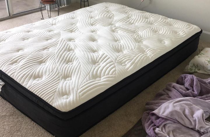 Trying the queen-size mattress for fibromyalgia from Sweetnight