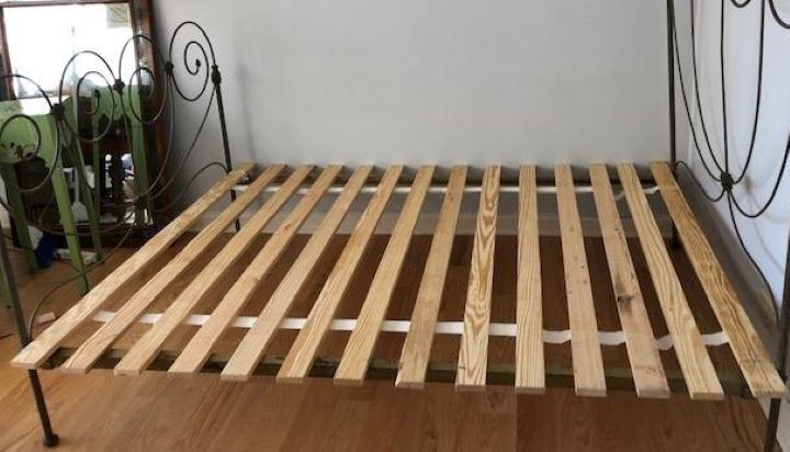 Trying the solid wooden bed slats from Classic Brands