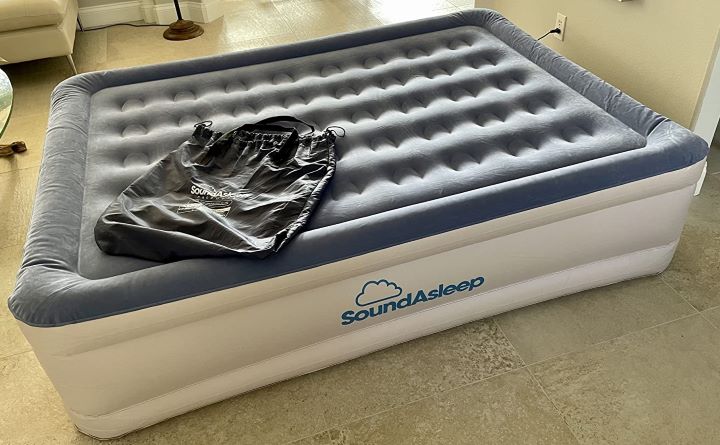 Analyzing how good the quality of the air mattress for guests